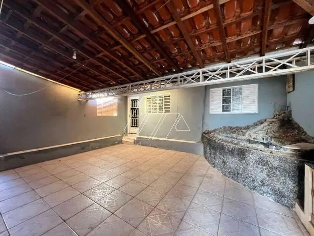 Casa venda em Região Imediata de Marília, Marília