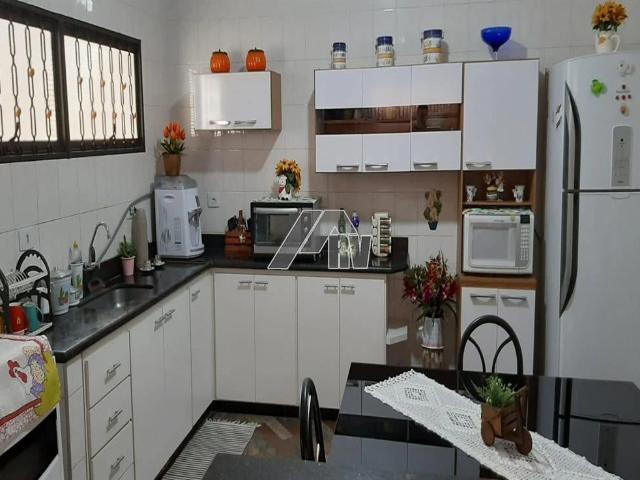 Casa venda em Lorenzetti, Marília