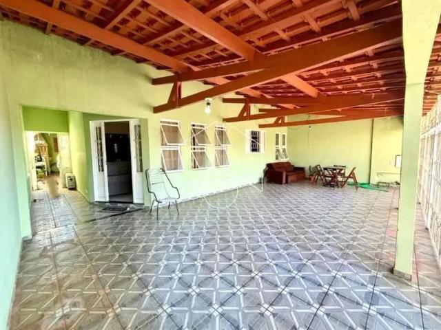 Casa venda em Região Imediata de Marília, Marília