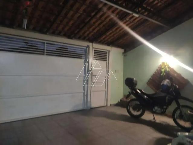 Casa venda em Região Imediata de Marília, Marília