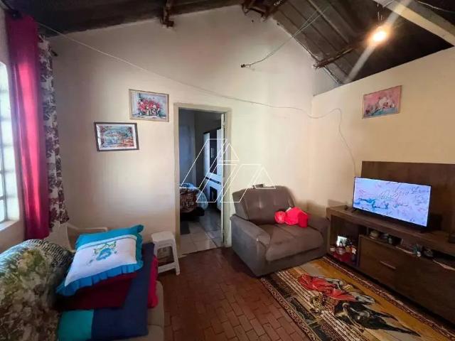 Casa venda em Região Imediata de Marília, Marília