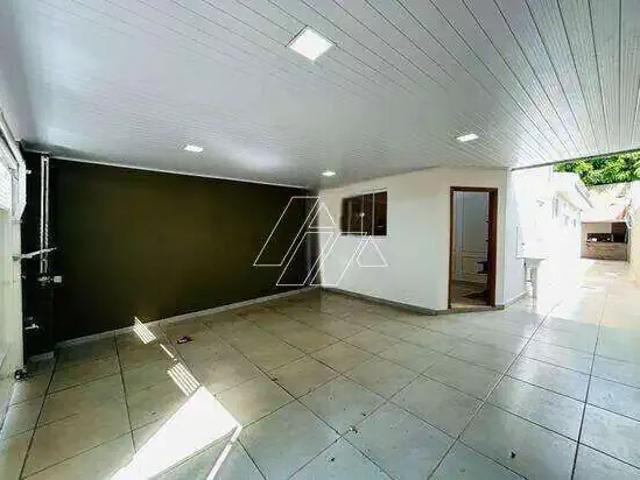 Casa venda em Região Imediata de Marília, Marília