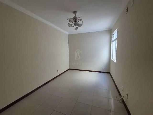 Casa venda em Região Imediata de Marília, Marília