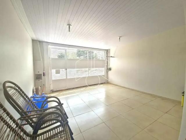 Casa venda em Região Imediata de Marília, Marília