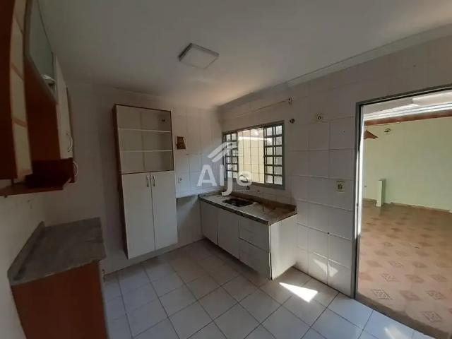 Casa venda em Região Imediata de Marília, Marília