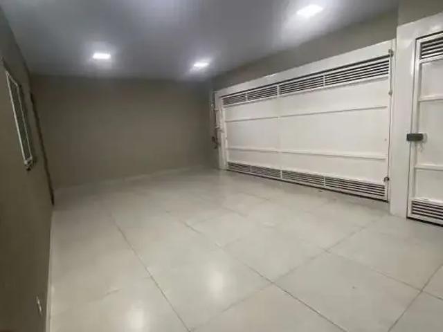 Casa venda em Região Imediata de Marília, Marília