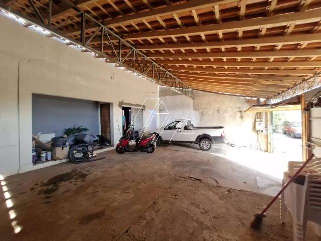Casa venda em Região Imediata de Marília, Marília