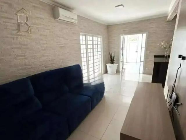 Casa venda em Região Imediata de Marília, Marília
