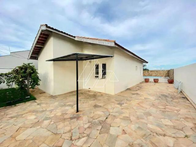 Casa venda em Região Imediata de Marília, Marília