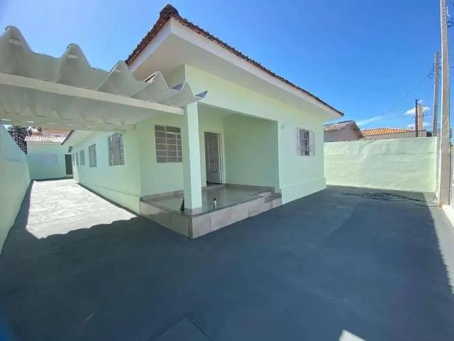 Casa venda em Região Imediata de Marília, Marília