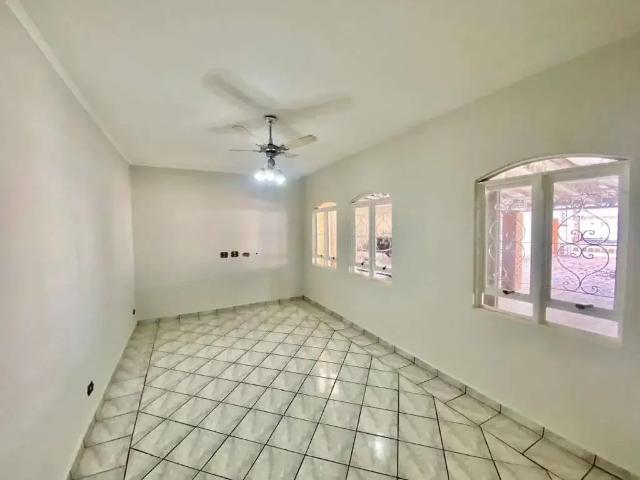 Casa venda em Região Imediata de Marília, Marília