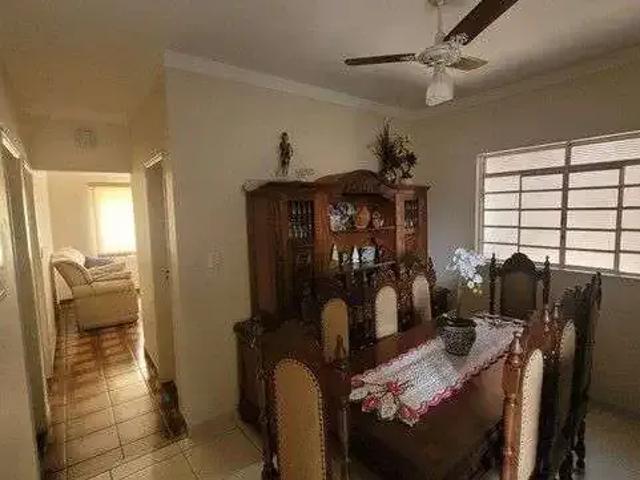 Casa venda em Região Imediata de Marília, Marília