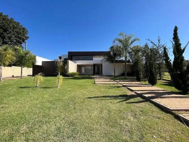 Casa venda em Região Imediata de Marília, Marília