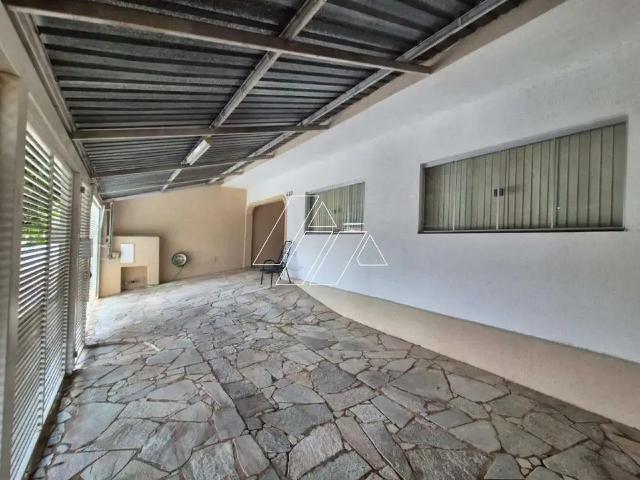 Casa venda em Região Imediata de Marília, Marília