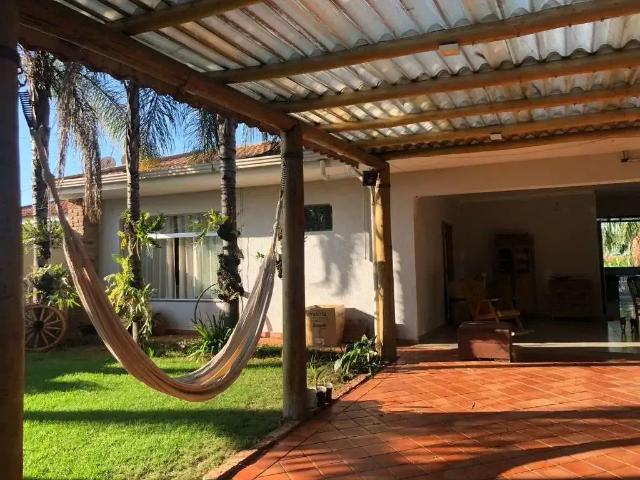 Casa venda em Região Imediata de Marília, Marília
