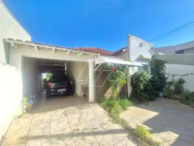 Casa venda em Marília, Região Geográfica Intermediária de Marília