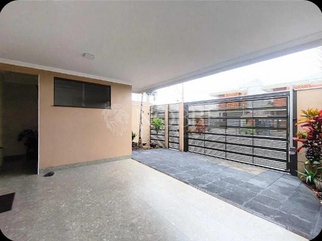 Casa venda em Região Geográfica Imediata de Maringá, Maringá