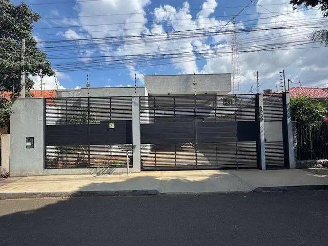 Casa venda em Região Geográfica Imediata de Maringá, Maringá
