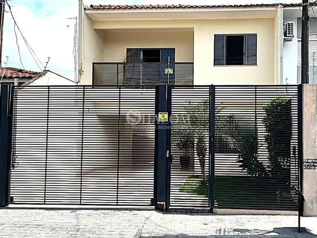 Casa venda em Região Geográfica Imediata de Maringá, Maringá