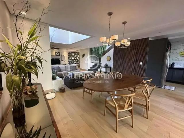 Casa venda em Região Geográfica Imediata de Maringá, Maringá