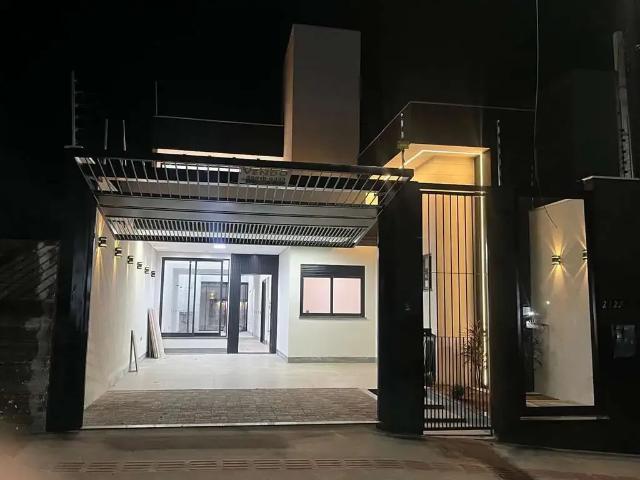 Casa venda em Região Geográfica Imediata de Maringá, Maringá