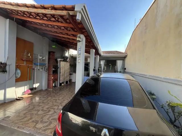 Casa venda em Região Geográfica Imediata de Maringá, Maringá
