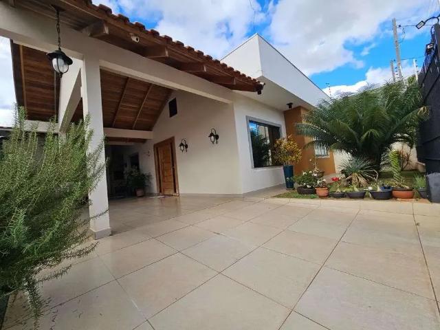 Casa venda em Região Geográfica Imediata de Maringá, Maringá