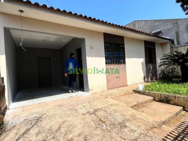 Casa venda em Parque Residencial Aeroporto III, Maringá