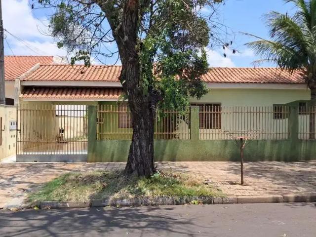 Casa venda em Zona 03, Maringá