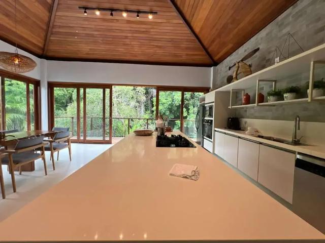 Casa venda em Região Geográfica Imediata de Salvador, Região Metropolitana de Salvador