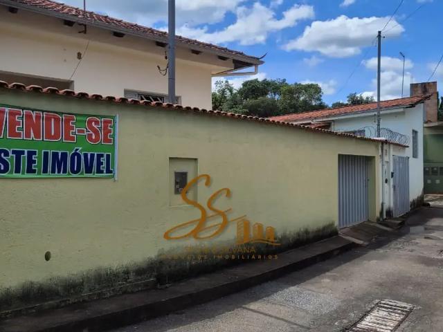 Casa venda em Mateus Leme, Região Geográfica Intermediária de Belo Horizonte