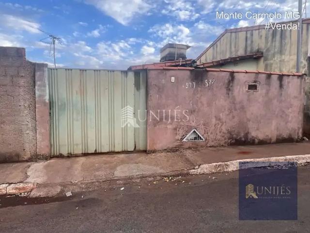 Casa venda em Região Geográfica Imediata de Monte Carmelo, Monte Carmelo