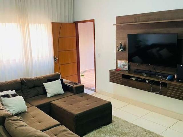 Casa venda em Nerópolis