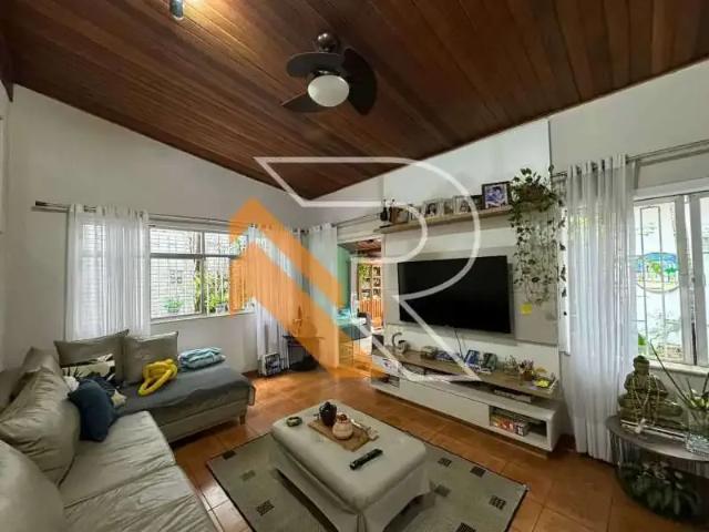 Casa venda em Região Oceânica, Niterói