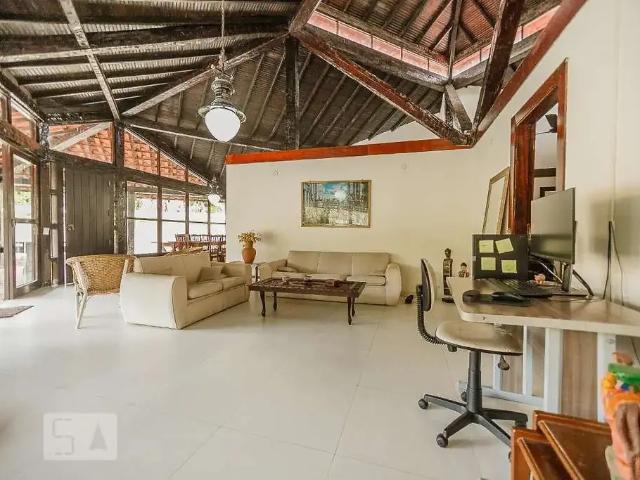 Casa venda em Região Geográfica Imediata do Rio de Janeiro, Região Metropolitana do Rio de Janeiro