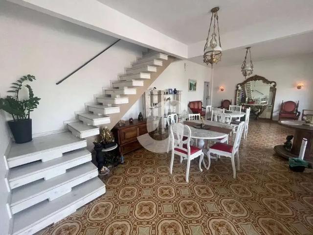 Casa venda em Região Geográfica Imediata do Rio de Janeiro, Região Metropolitana do Rio de Janeiro