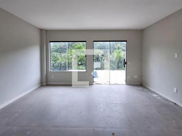 Casa venda em Região Oceânica, Niterói