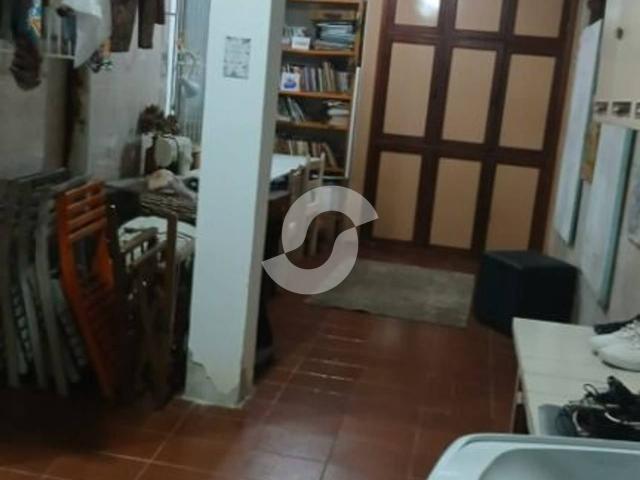 Casa venda em Morro do Holofote, Niterói