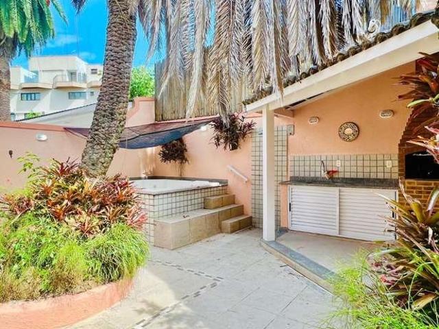 Casa venda em Região Geográfica Imediata do Rio de Janeiro, Região Metropolitana do Rio de Janeiro