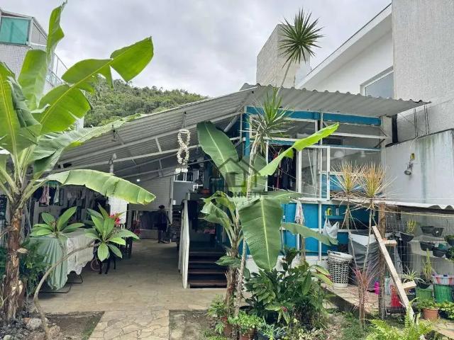 Casa venda em Região Oceânica, Niterói