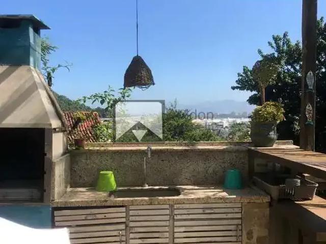 Casa venda em Região Geográfica Imediata do Rio de Janeiro, Região Metropolitana do Rio de Janeiro