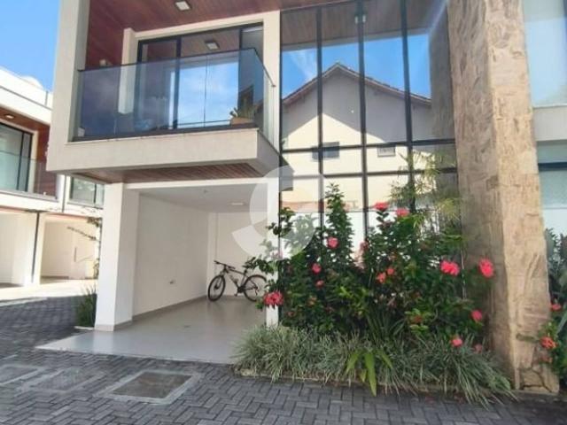 Casa venda em Região Oceânica, Niterói