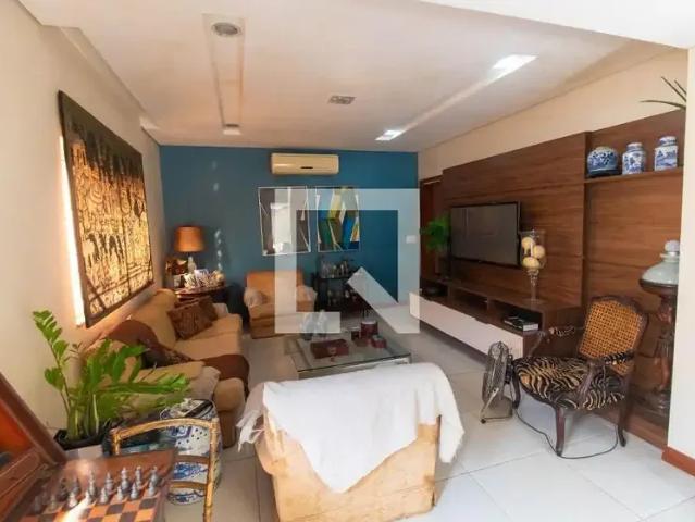 Casa venda em Região Geográfica Imediata do Rio de Janeiro, Região Metropolitana do Rio de Janeiro