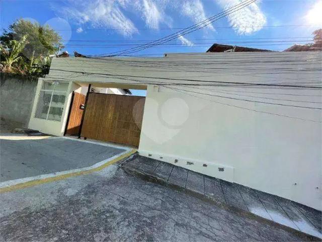 Casa venda em Região Geográfica Imediata do Rio de Janeiro, Região Metropolitana do Rio de Janeiro