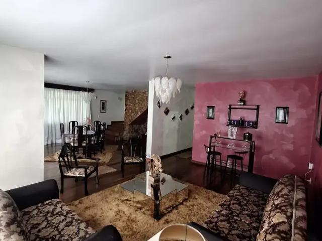 Casa venda em Região Geográfica Imediata do Rio de Janeiro, Região Metropolitana do Rio de Janeiro