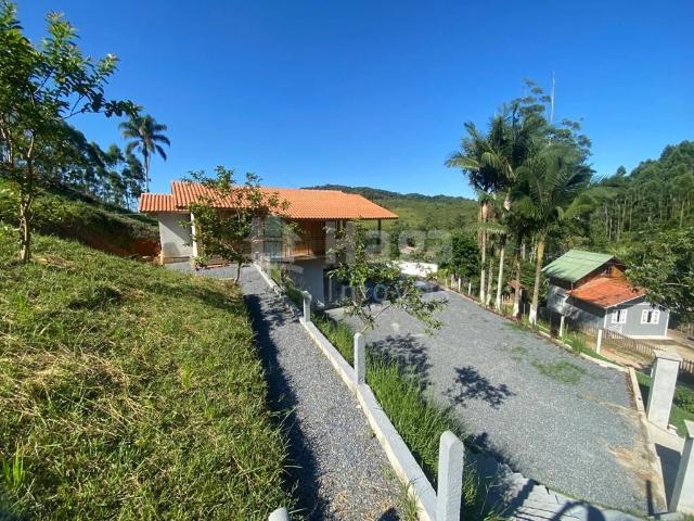 Casa venda em Nova Trento, Região Geográfica Intermediária de Blumenau