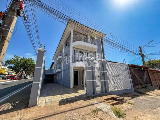 Casa venda em Região Geográfica Imediata do Distrito Federal, Região Integrada de Desenvolvimento do Distrito Federal e Entorno