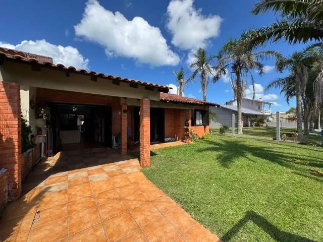 Casa venda em Região Geográfica Imediata de Tramandaí - Osório, Aglomeração Urbana do Litoral Norte
