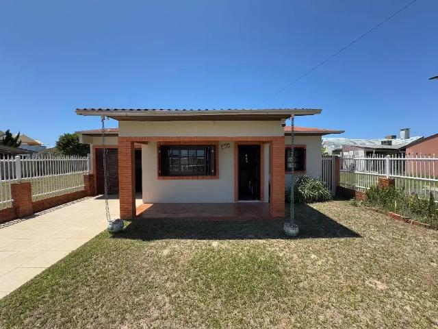 Casa venda em Região Geográfica Imediata de Tramandaí - Osório, Aglomeração Urbana do Litoral Norte
