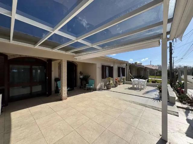 Casa venda em Região Geográfica Imediata de Tramandaí - Osório, Aglomeração Urbana do Litoral Norte
